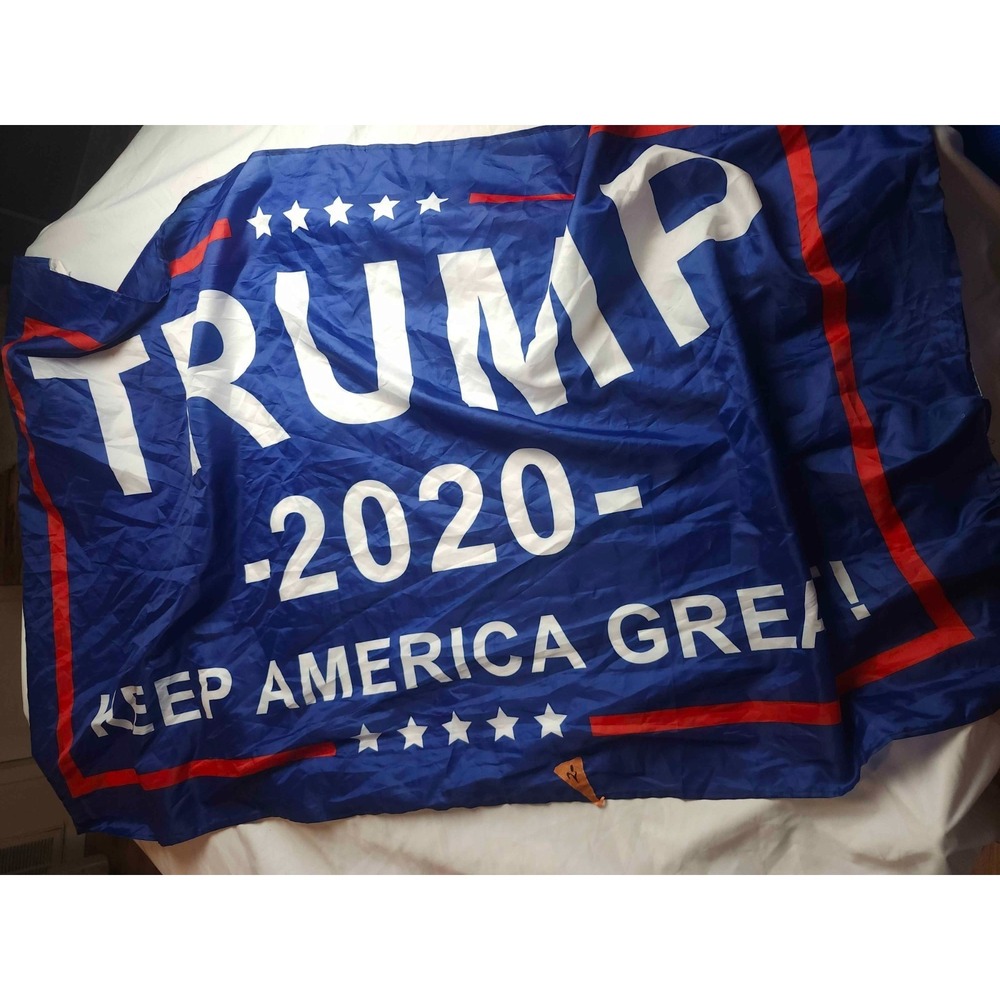 "TRUMP 2020 KEEP AMERICA GREAT"‎ Political Campaign Flag Presidential Election